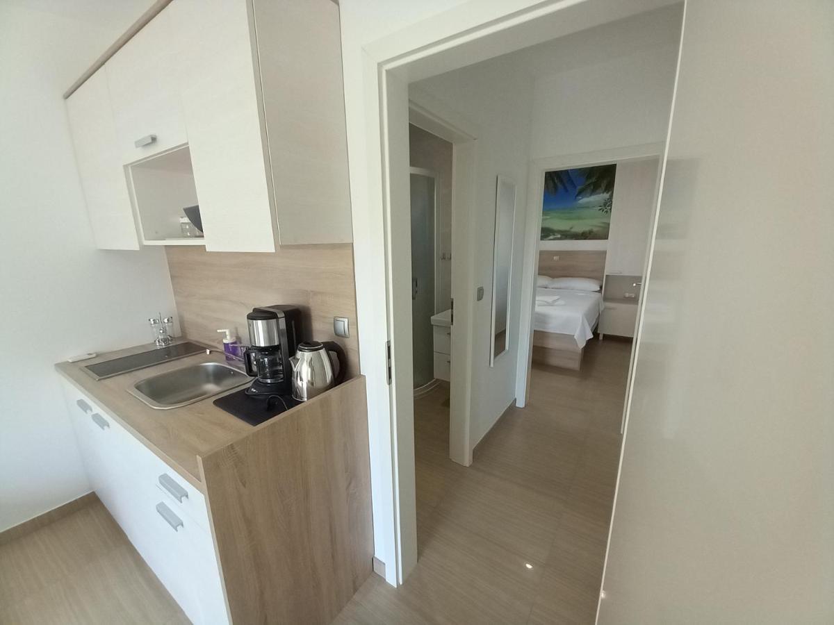 Apartmani Tropical 보디체 외부 사진