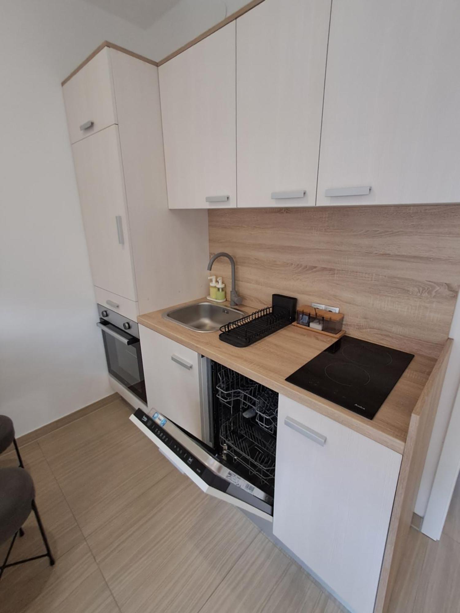 Apartmani Tropical 보디체 외부 사진